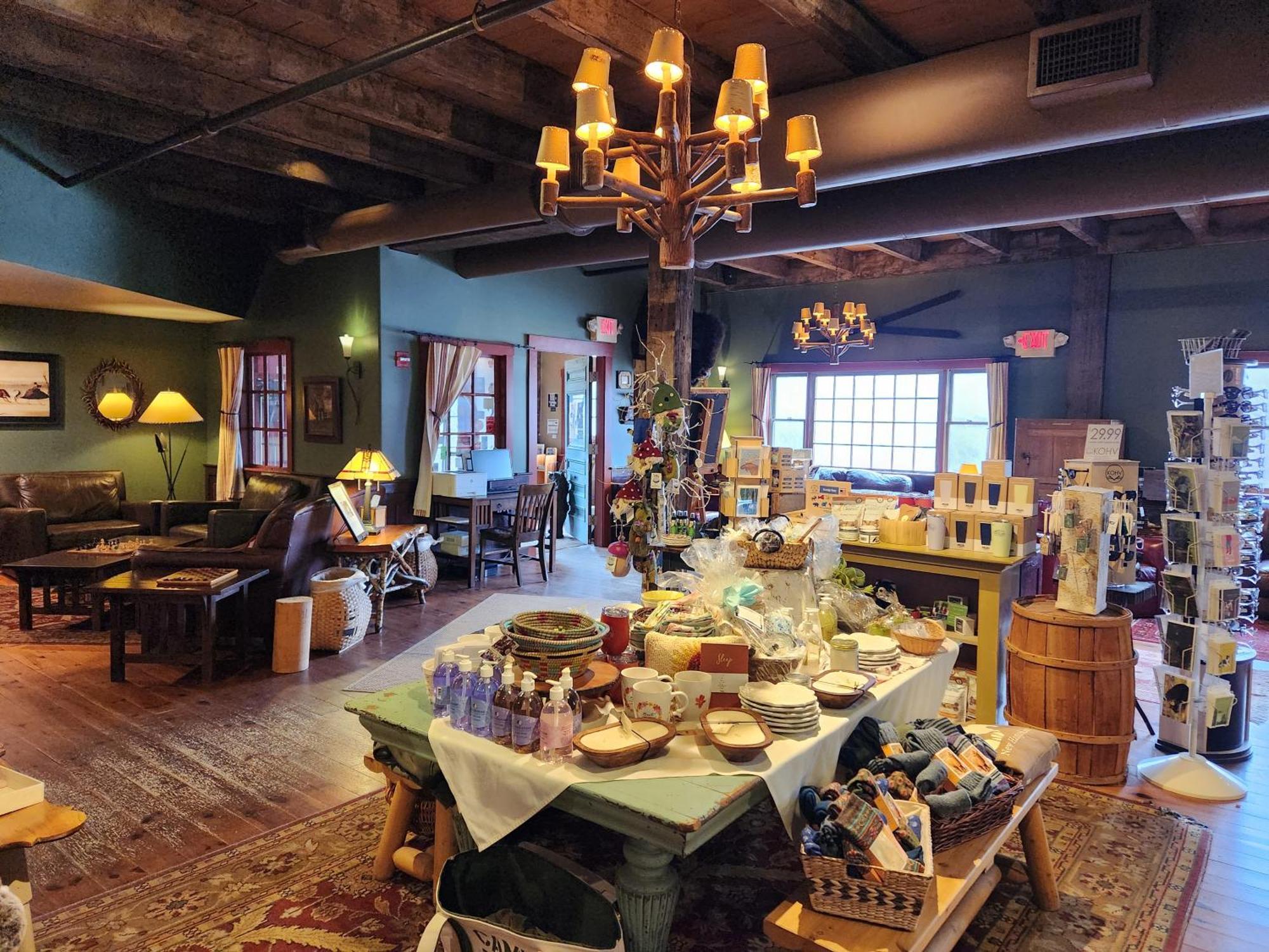פלימות' The Common Man Inn, Spa & Lodge מראה חיצוני תמונה